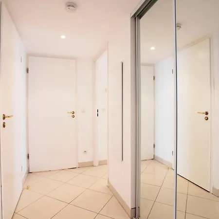 Apartment Palais Liberte *