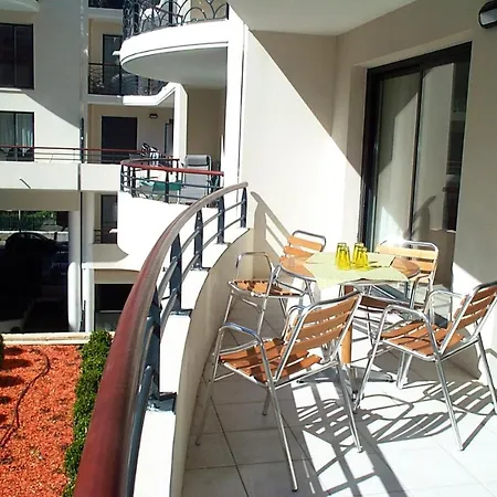 Palais Liberte Apartamento