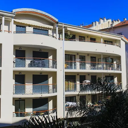 Palais Liberte * Niza